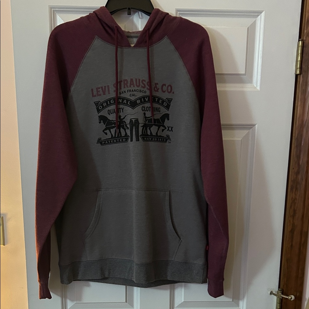 Levi's Men's Two-Tone Hoodie in Gray and Maroon